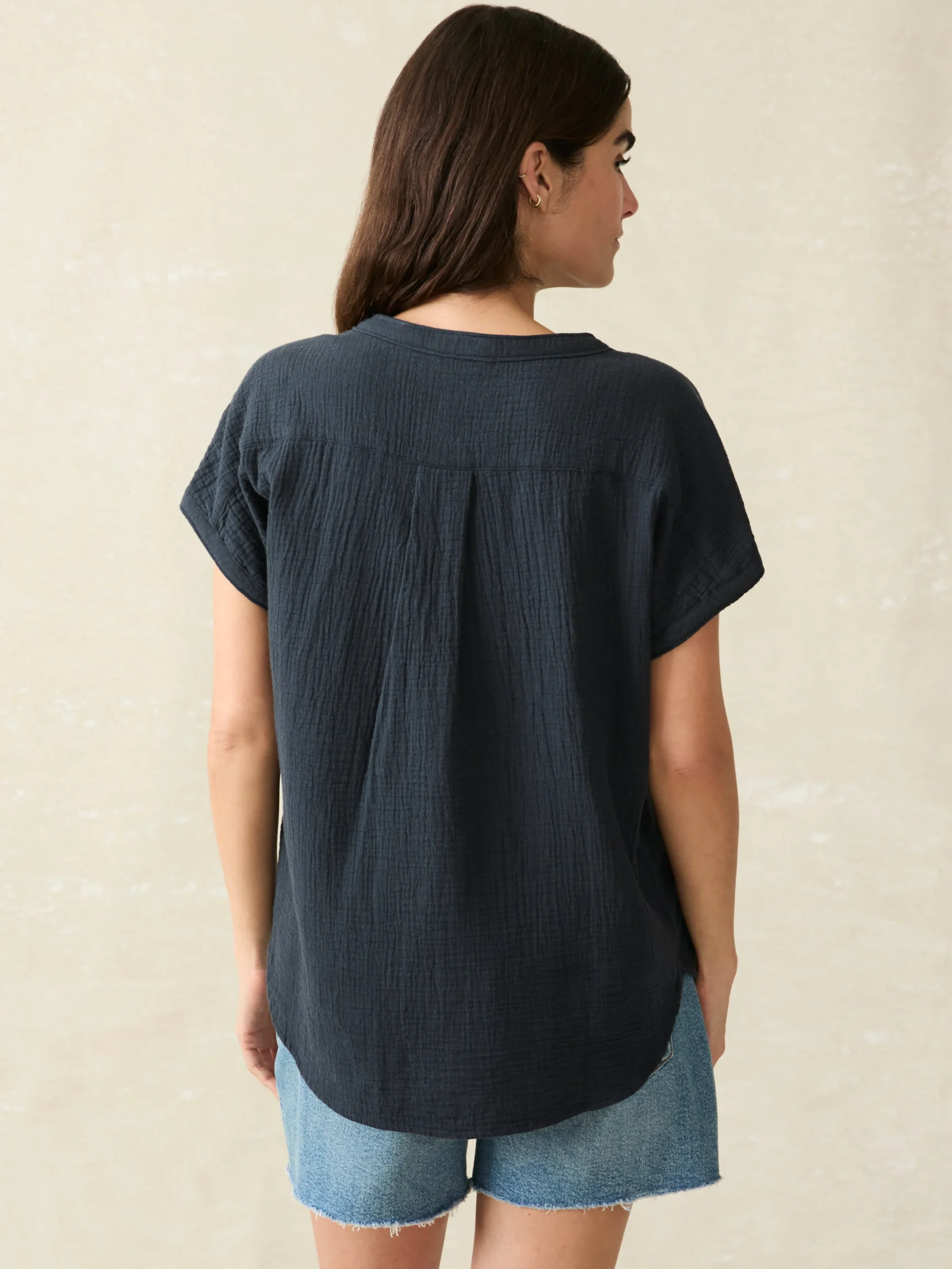 Women Faherty Brand Shirts & Tops*Dream Cotton Gauze Desmond Top -