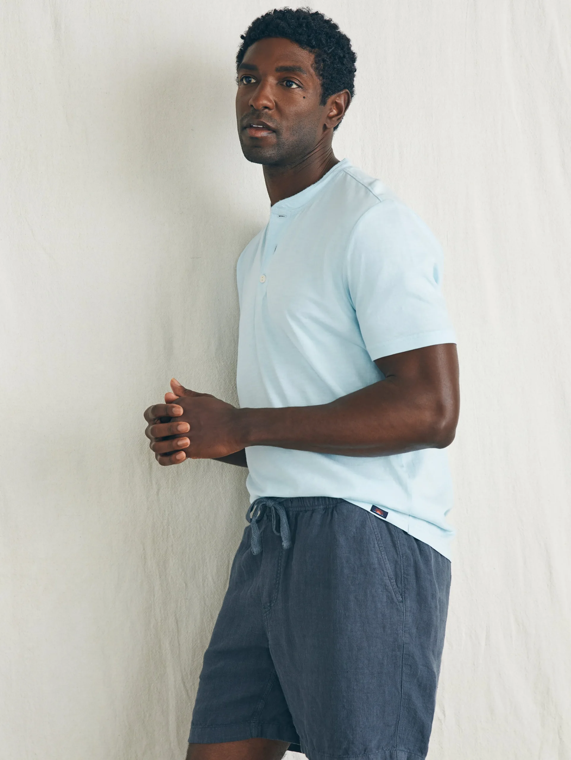 Faherty Brand Shorts*Essential Linen Short (6.5" Inseam) -