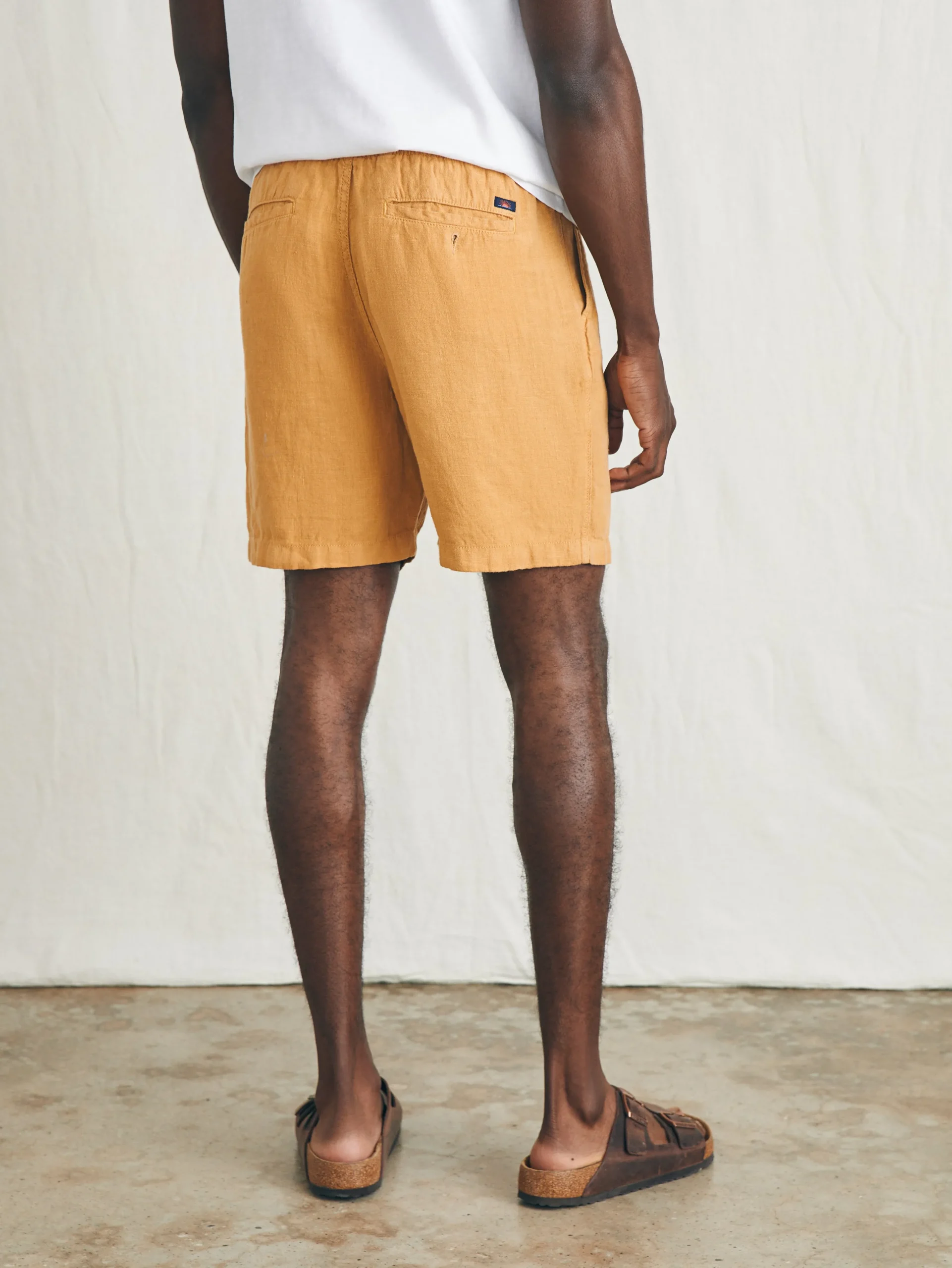 Faherty Brand Shorts*Essential Linen Short (6.5" Inseam) -