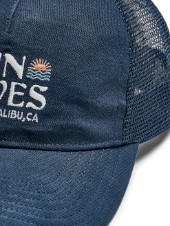 Women Faherty Brand Hats|Hats*Malibu Retro Sun & Waves Trucker -
