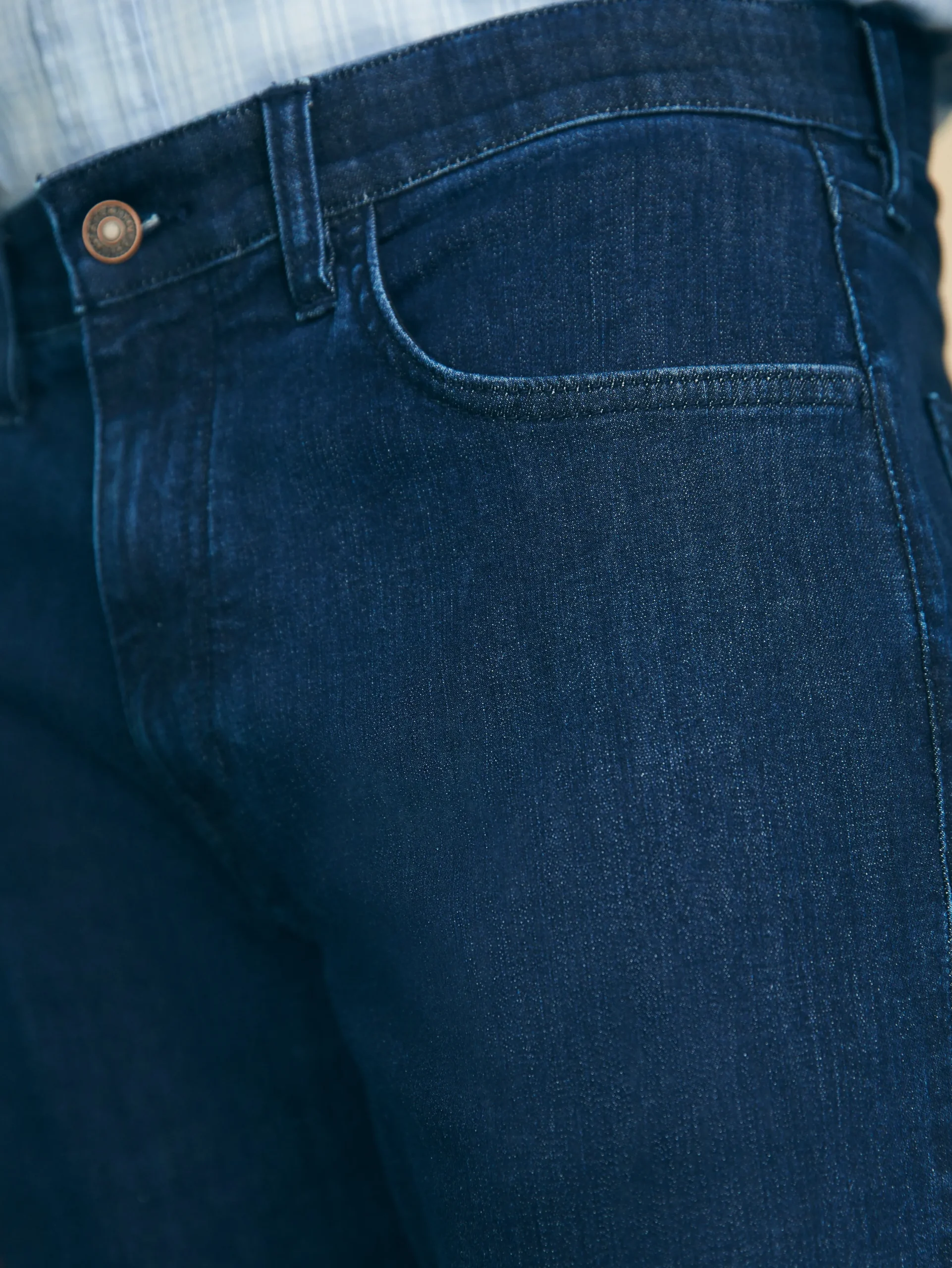 Faherty Brand Pants*Movement™ Denim (32" Inseam) -