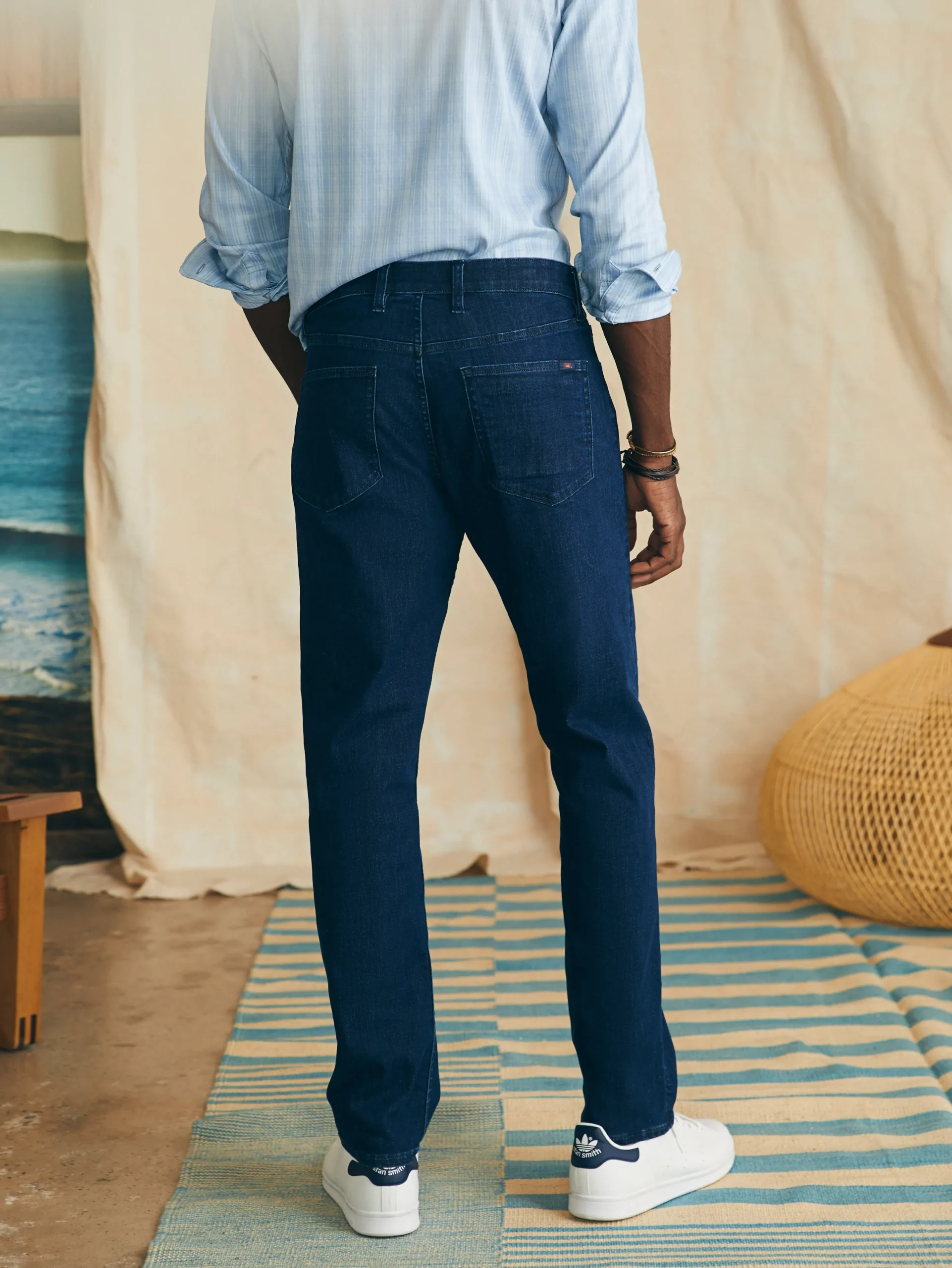 Faherty Brand Pants*Movement™ Denim (32" Inseam) -