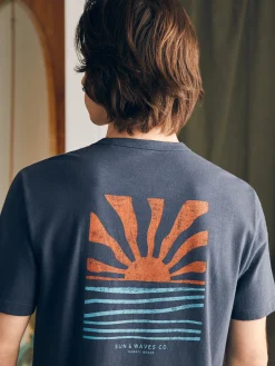 Faherty Brand T-Shirts & Henleys*Sunwashed Graphic Tee -
