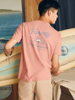 Faherty Brand T-Shirts & Henleys*Sunwashed Graphic Tee -