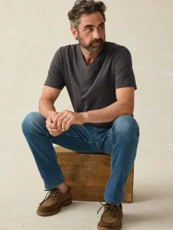 Faherty Brand T-Shirts & Henleys*Sunwashed V-Neck Tee -